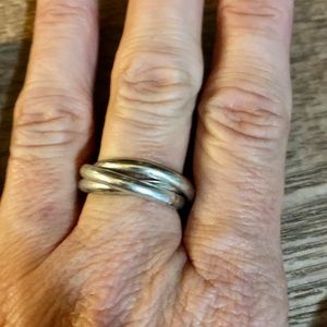 Sterling Silver .925 3 Intertwined Eternity Bands (sz 8)
